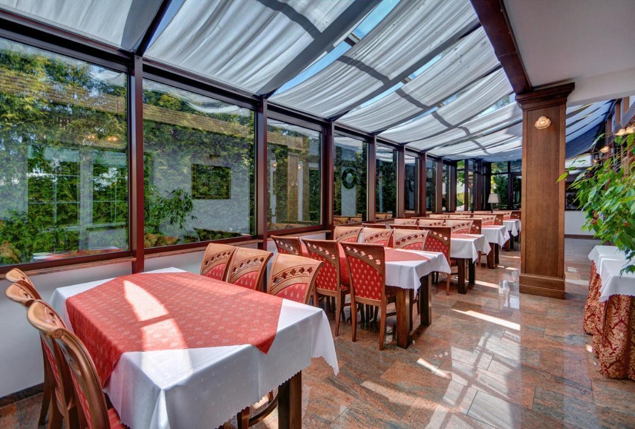 Panorama Mielno Hotel Mielno  Buitenkant foto